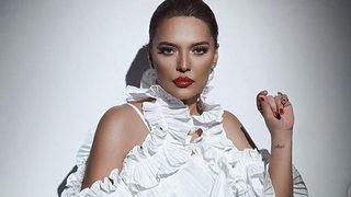 Demet Akalın TikTok kurbanı oldu! Kızı Hira canlı yayınını izlediği kişiye 7 bin TL gönderdi