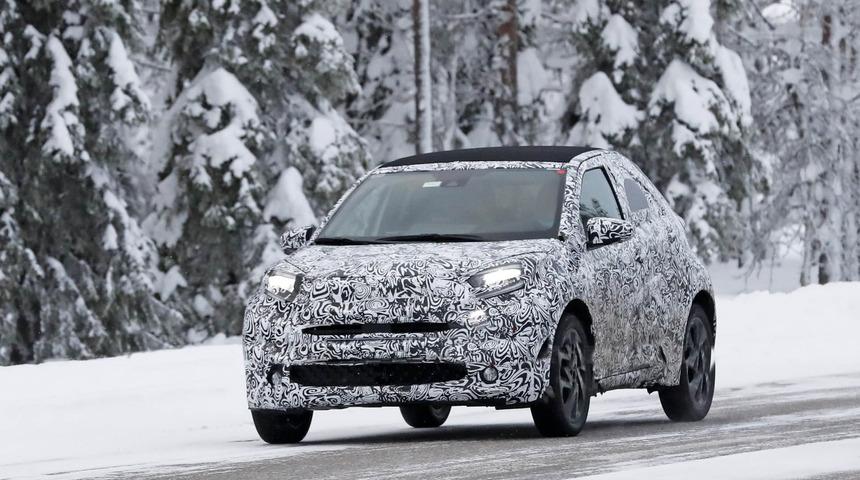 Yeni nesil Toyota Aygo kamuflajlı yakalandı