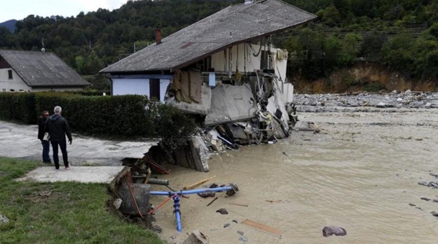Fırtınada kaybolan bir kişinin cesedi 4 ay sonra bulundu