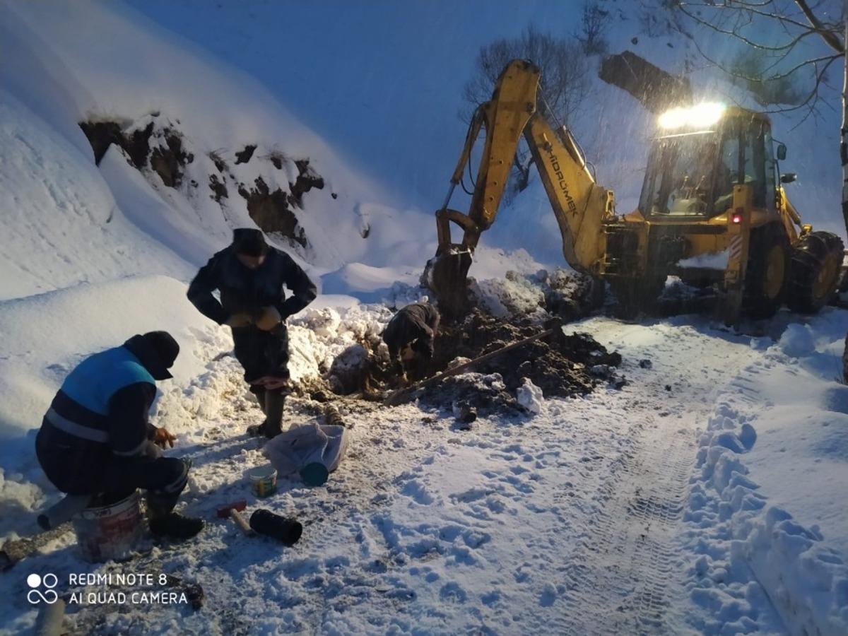 Kar yağışı altında su arızası &ccedil;alışması