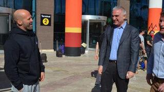 Bakan Ersoy'dan sürpriz ziyaret! Jason Statham ve Guy Ritchie ile bir araya geldi