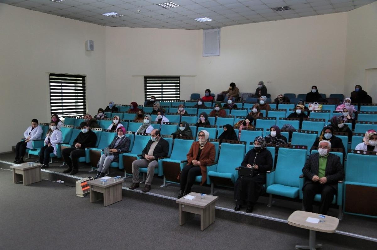 Van&rsquo;da &lsquo;G&ouml;n&uuml;lden G&ouml;n&uuml;le Dost Sohbetleri&rsquo; devam ediyor