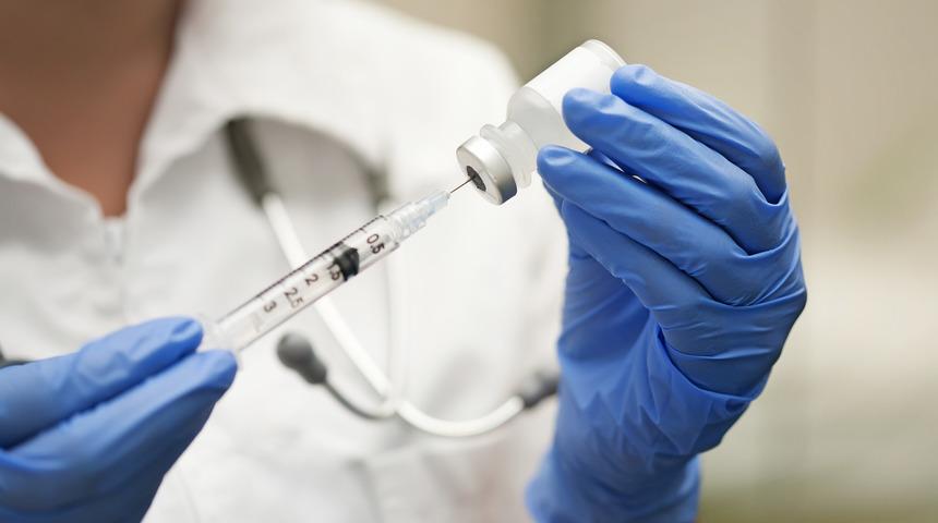 Gribal enfeksiyonlara karşı grip aşısı