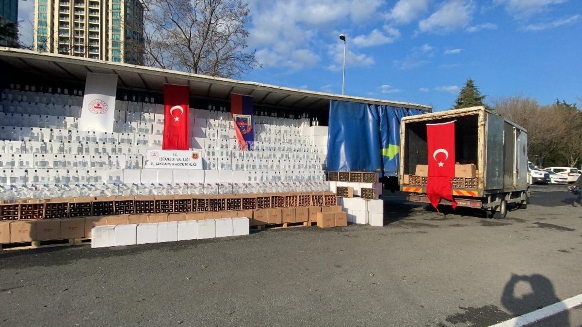 İstanbul&rsquo;da jandarmadan dev sahte alkol operasyonu kamerada