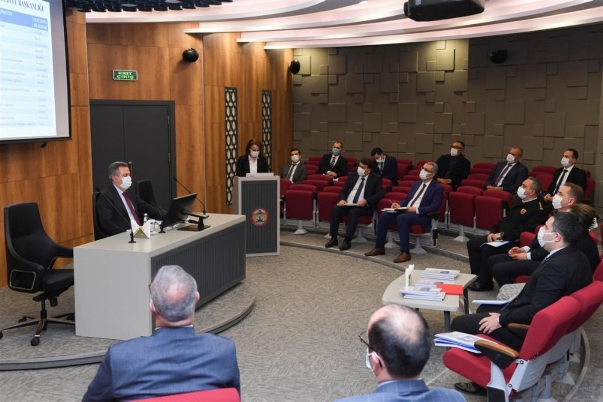 Adana&rsquo;da "Deniz &Ccedil;&ouml;pleri İl Eylem Planı"