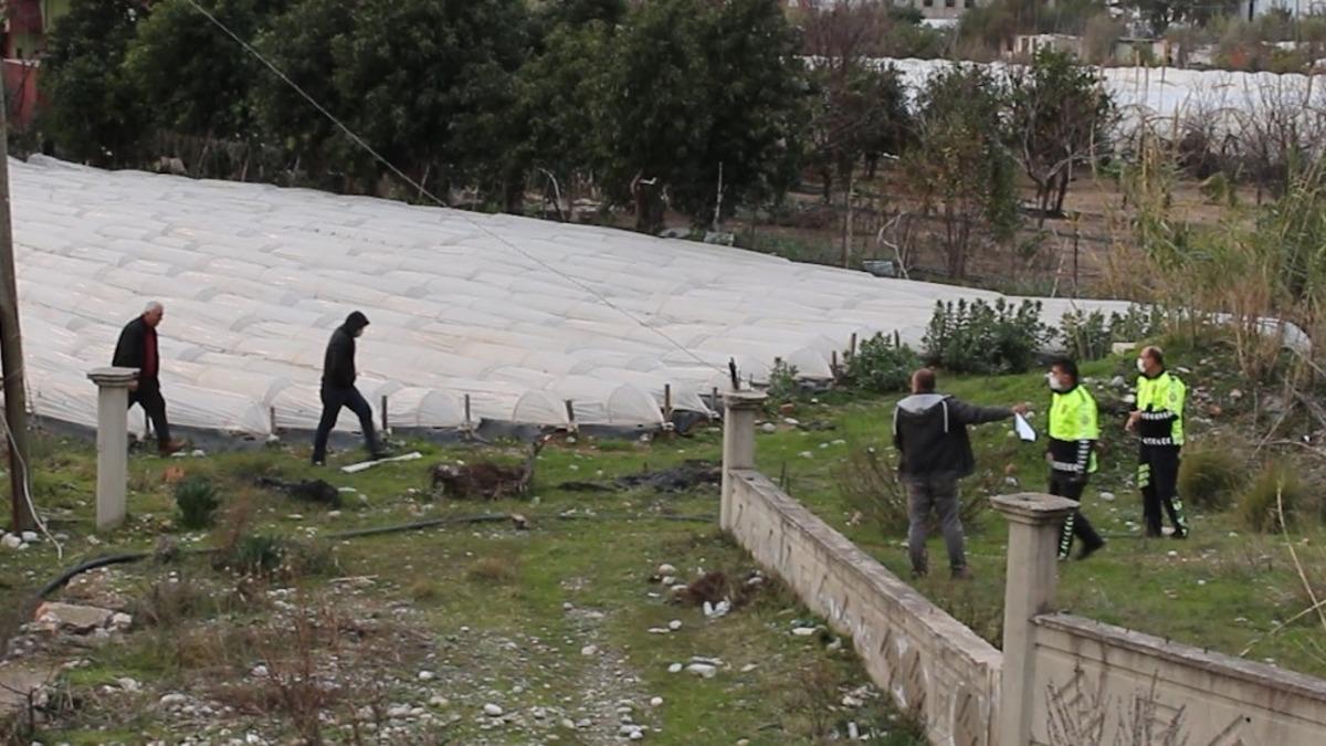 Polisten kumarbazlara su&ccedil;&uuml;st&uuml;