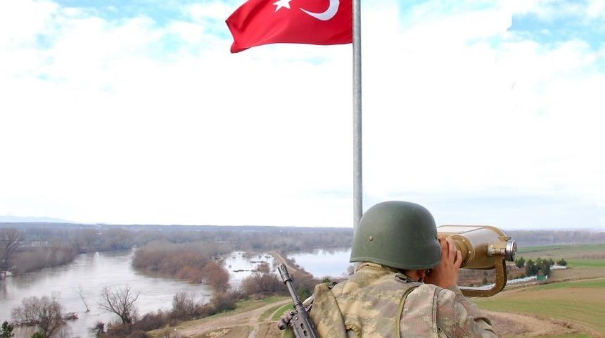Yurda ka&ccedil;ak yollarla girmeye &ccedil;alışan bir PKK&rsquo;lı Jandarma ekipleri tarafından yakalandı