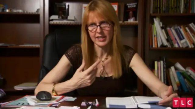 ‘Dünyanın En Cimri Milyoneri’ lakaplı kadın hiçbir şey satın almıyor ve kedi maması yiyerek yaşıyor