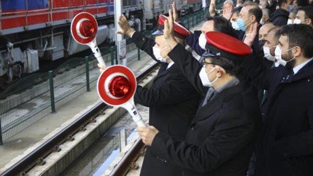 Rusya ve Çin'e gidecek ihracat trenleri Ankara'dan törenle uğurlandı
