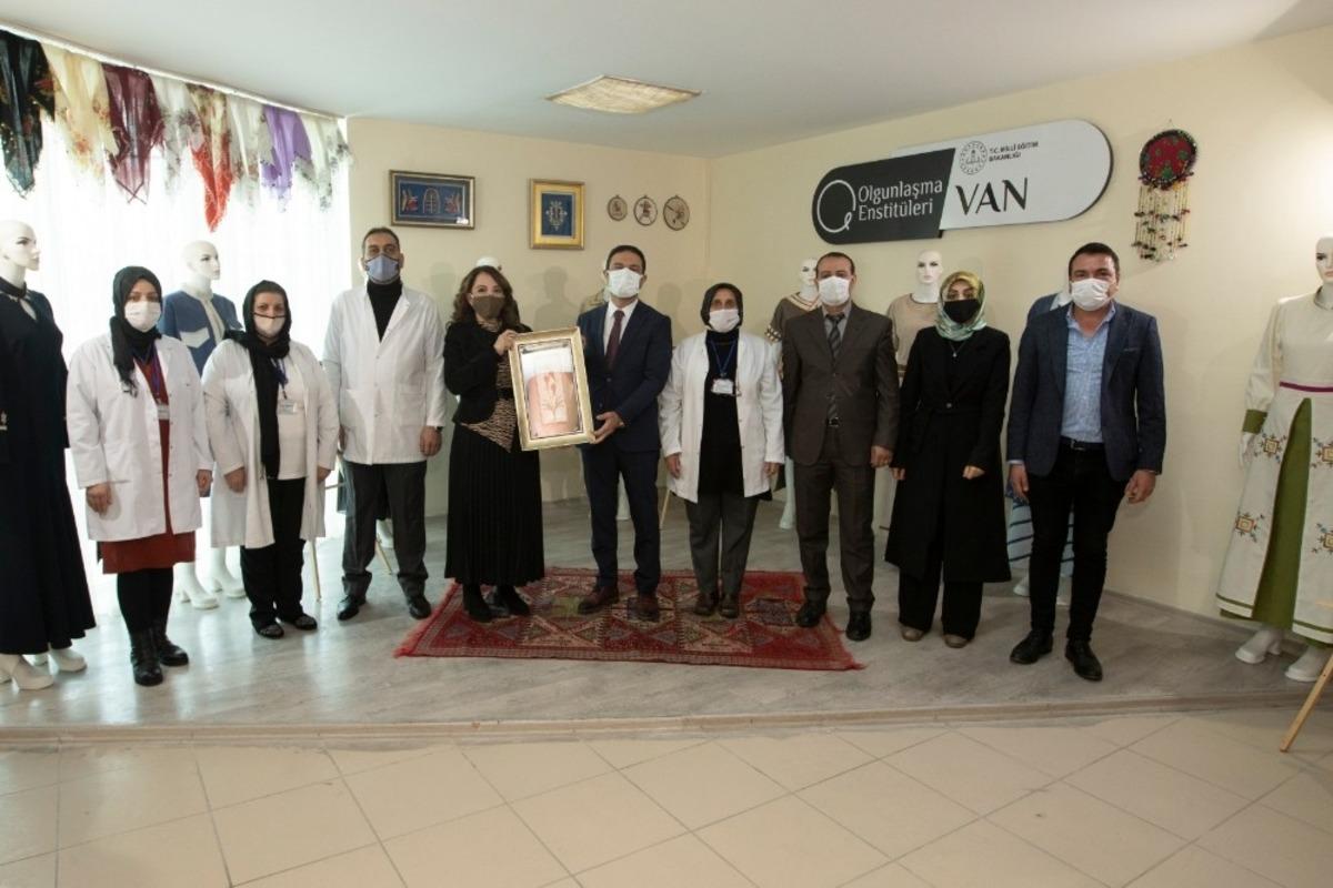 Başkan Vekili Aslan&rsquo;dan Van Olgunlaşma Enstit&uuml;s&uuml;ne ziyaret