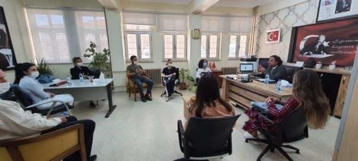 Geleceğin matematik dehaları için Çeşme’de kollar sıvandı G2