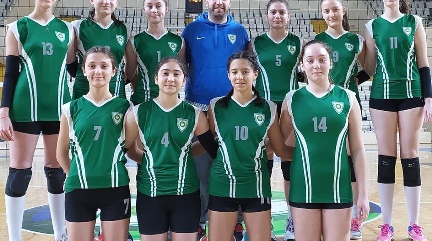 Manisa BBSK&rsquo;lı k&uuml;&ccedil;&uuml;k kızlar galibiyetle başladı