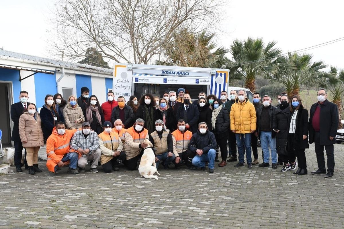 Belediye y&ouml;netiminden hayvan bakım merkezine ziyaret