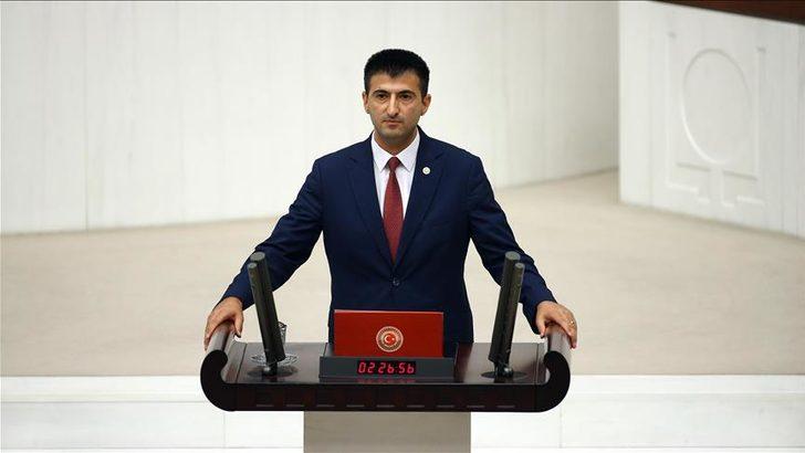 Son dakika: Mehmet Ali Çelebi Memleket Partisi’nden istifa etti