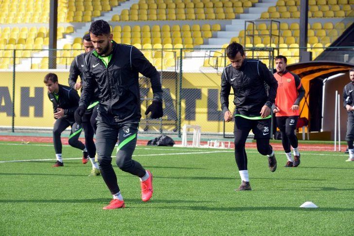 Aliağaspor FK, hazırlıklara ara vermiyor G4