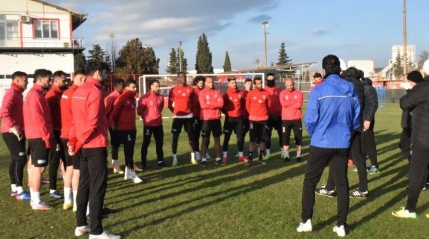 Balıkesirspor'da 5 kadro dışı birden!