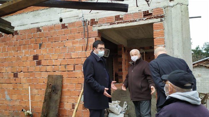 Evi yanan vatandaşa kaymakamlıktan ev yardımı G1