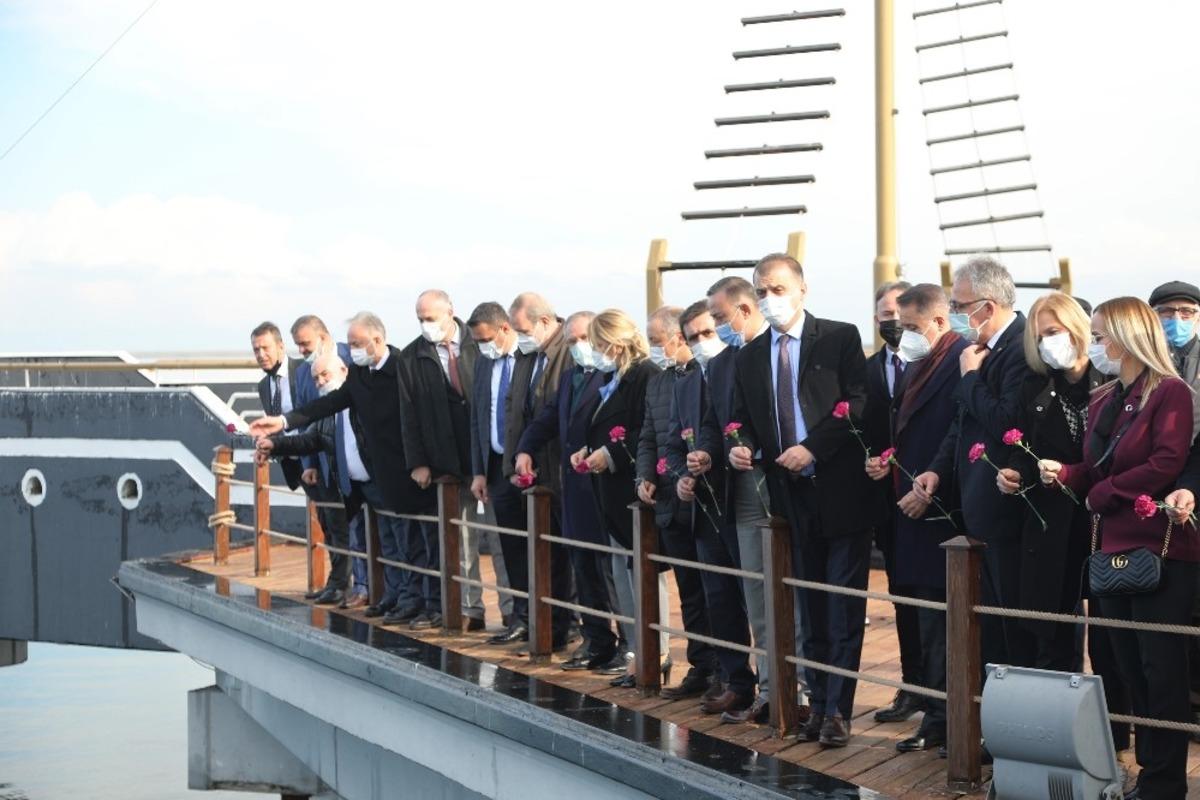 M&uuml;badiller dayanışma i&ccedil;in Atakum&rsquo;da bir araya geldi