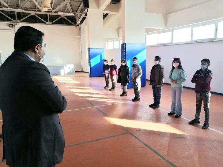 Başkan Balcı, Gençlik Merkezini ziyaret ederek gençlerle tanıştı G3