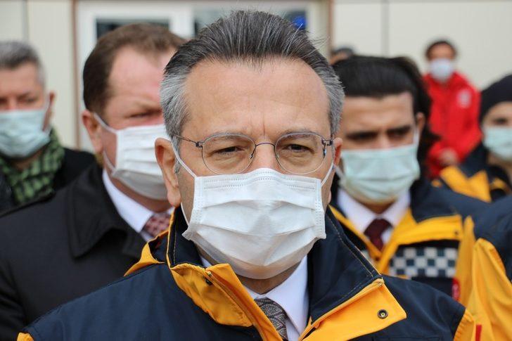 Bakanlıktan gelen ambulanslar teslim edildi G3