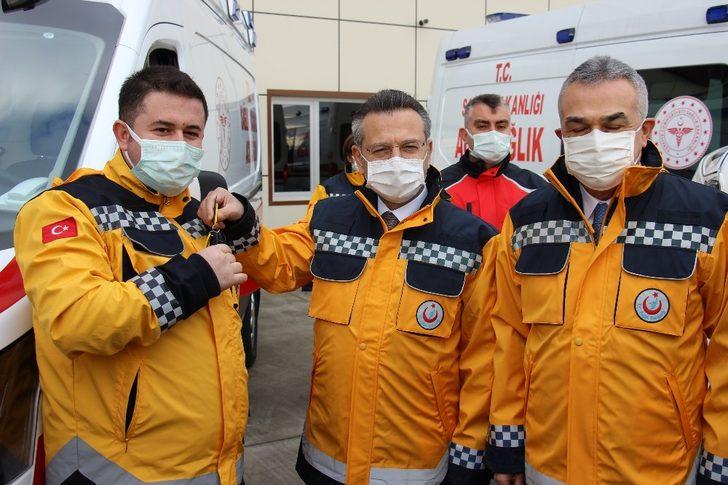 Bakanlıktan gelen ambulanslar teslim edildi G5