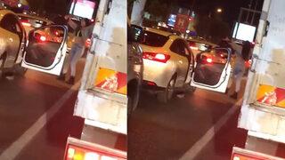 Kısıtlamaya dakikalar kala trafik kitlendi, canı sıkılan genç kız araçtan inip dans etti
