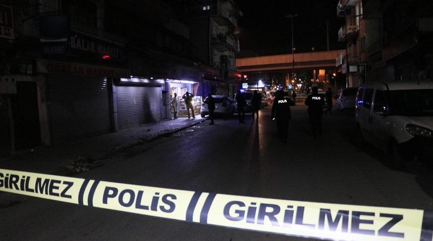 İş yerine molotof attığı sırada bekçilere yakalandı