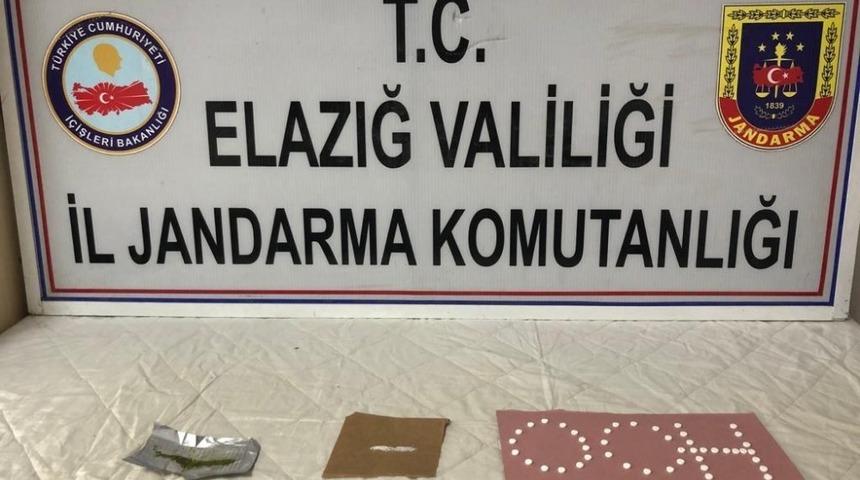 Elazığ&rsquo;da uyuşturucu ile m&uuml;cadele 2 ş&uuml;pheli yakalandı