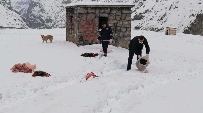 Hakkari’de can dostlar unutulmadı