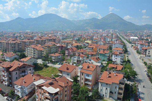 Isparta’da tespit edilen 997 riskli yapıdan 876’sının yıkımı gerçekleştirildi