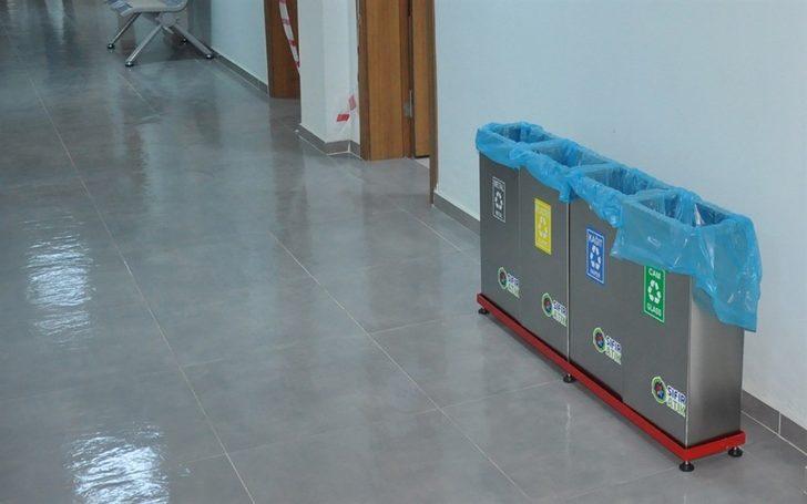 Sıfır atık temalı çöp kovaları yerleştirildi G2