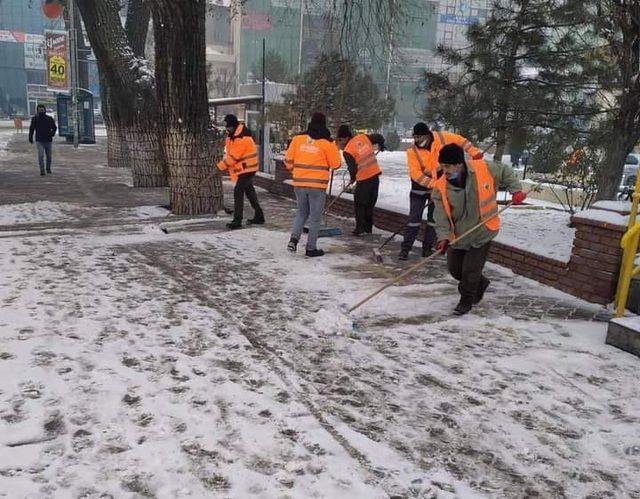 Iğdır’a kar yağdı ekipler seferber oldu