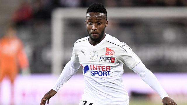 Sivasspor Stiven Mendoza ile ilgileniyor