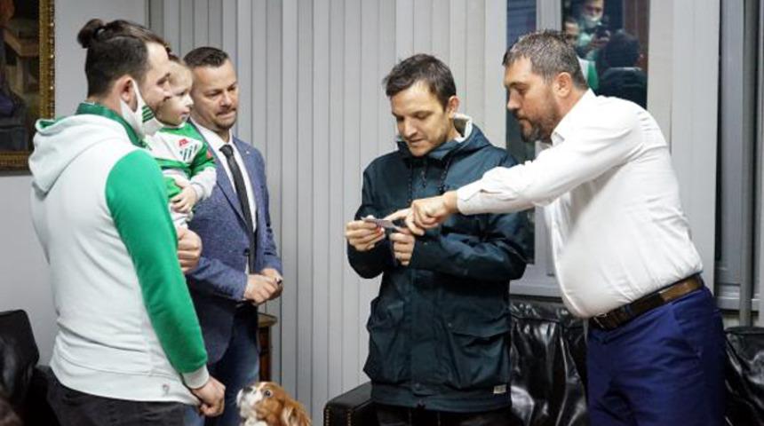 Batalla'ya duygulandıran sürpriz