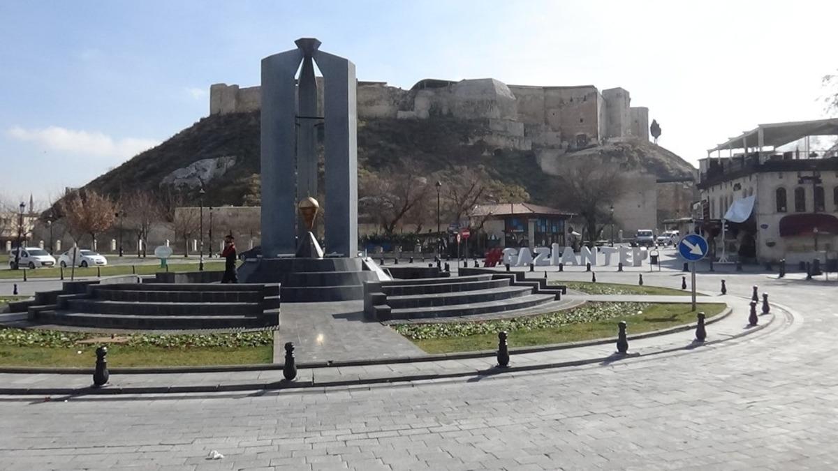 Gaziantep kısıtlamayla sessizliğe g&ouml;m&uuml;ld&uuml;
