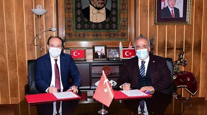 ET&Uuml; ile Atat&uuml;rk &Uuml;niversitesi arasında iş birliği protokol&uuml; imzalandı