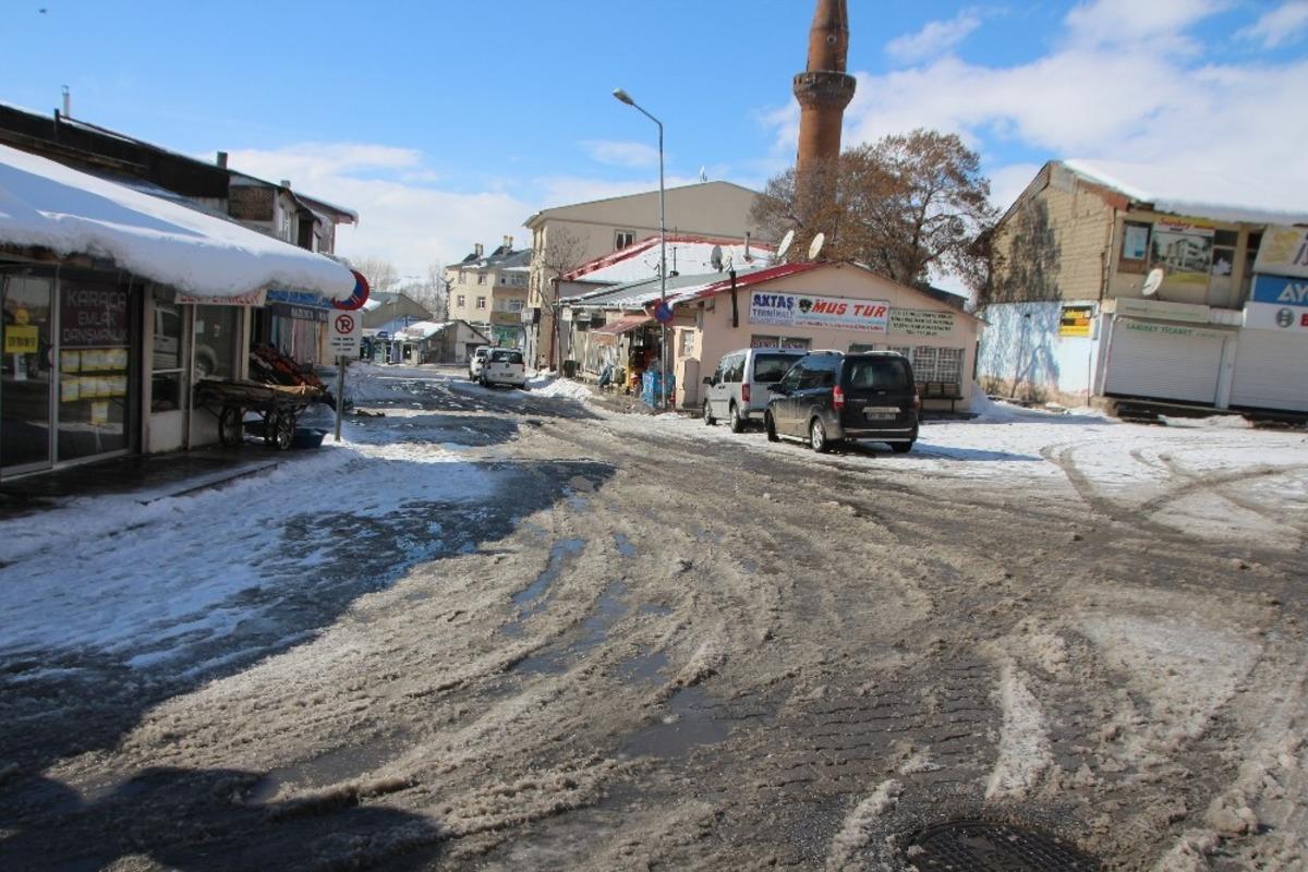 Varto&rsquo;da kısıtlama sessizliği