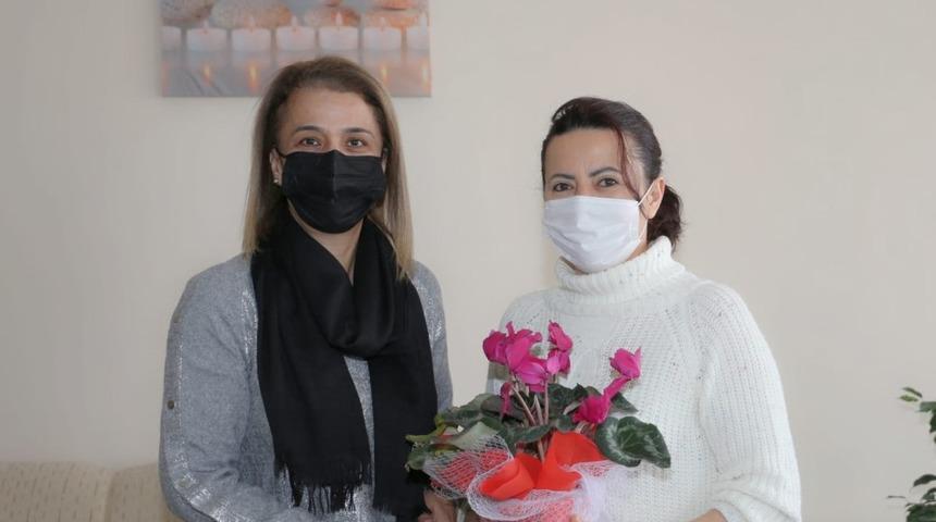 Vali Becel, şehit ailelerine ziyaretlerini sürdürüyor