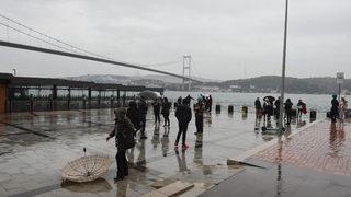 Yasak onlara yaradı: Ortaköy'de turist yoğunluğu