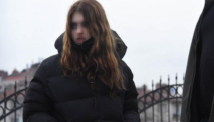 Cezaevindeki sevgilisini göremediğini iddia eden genç kız tramvay hattına girdi