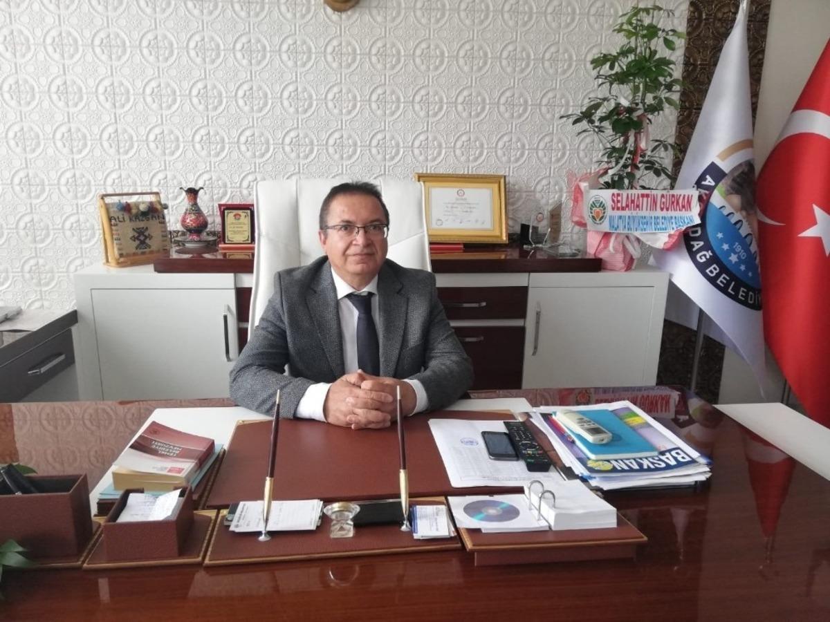 Ak&ccedil;adağ Belediyesi hizmette atağa kalktı