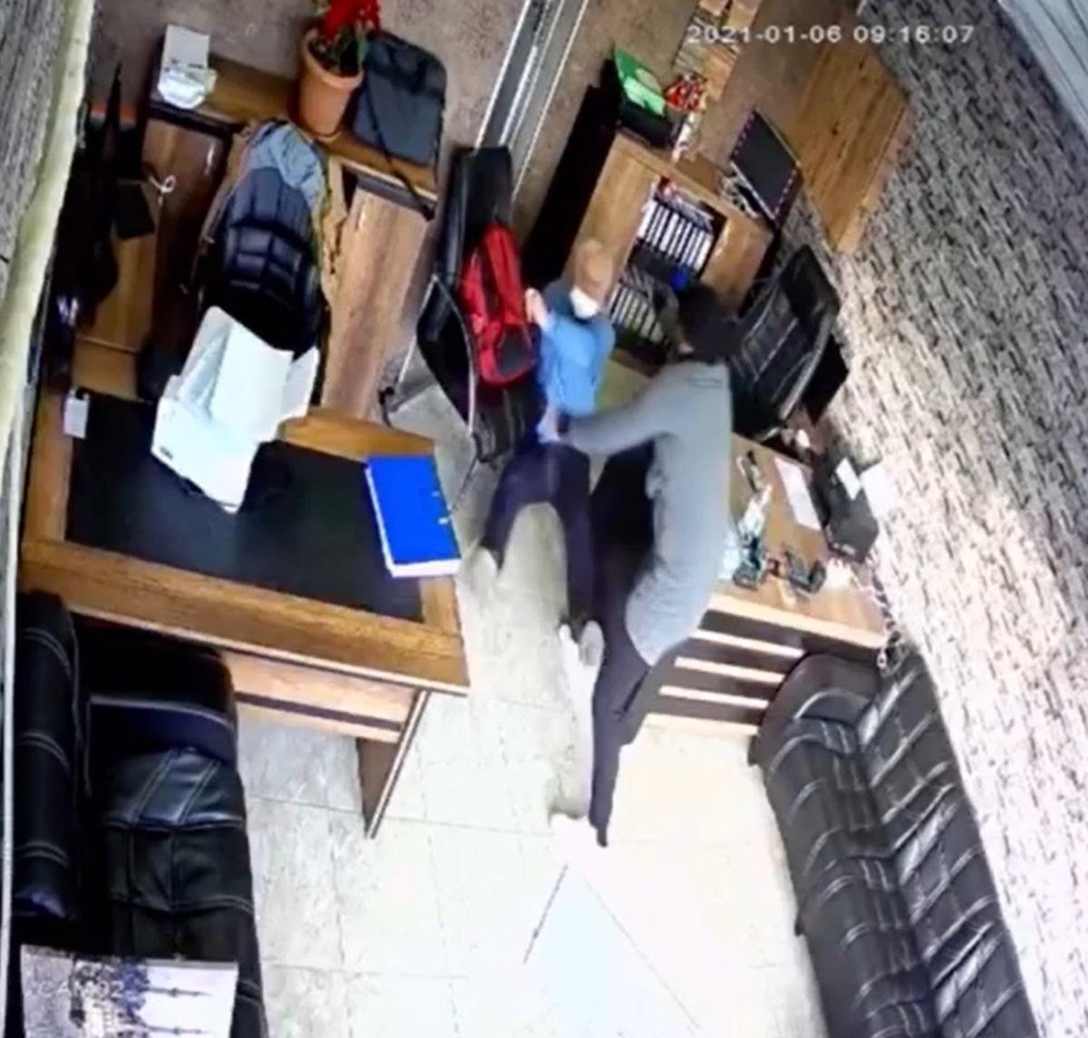 Esenyurt&rsquo;ta gasp&ccedil;ıya İtalya iş adamından beklenmeyen hareket