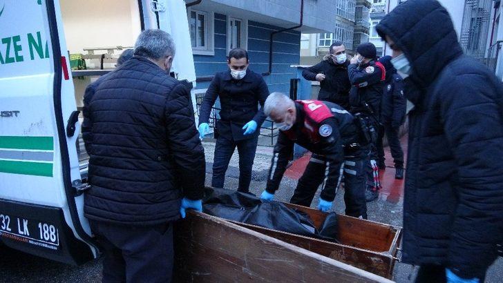 Emekli eczacı kaldığı apartta ölü olarak bulundu G2