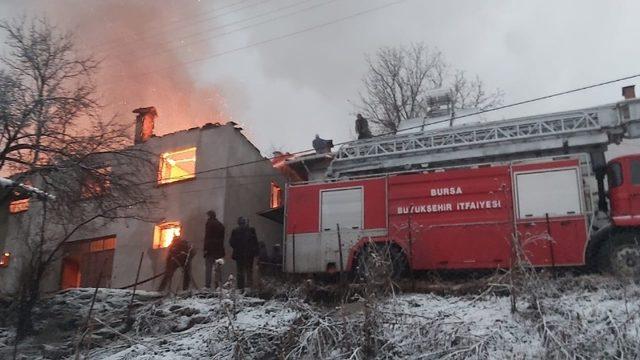 Komşular tarafından son anda kurtarıldı