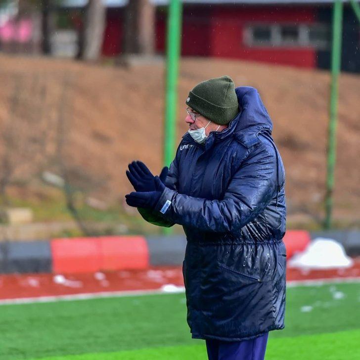 Uşakspor, Ankara Demirspor maçı hazırlıklarına başladı G4