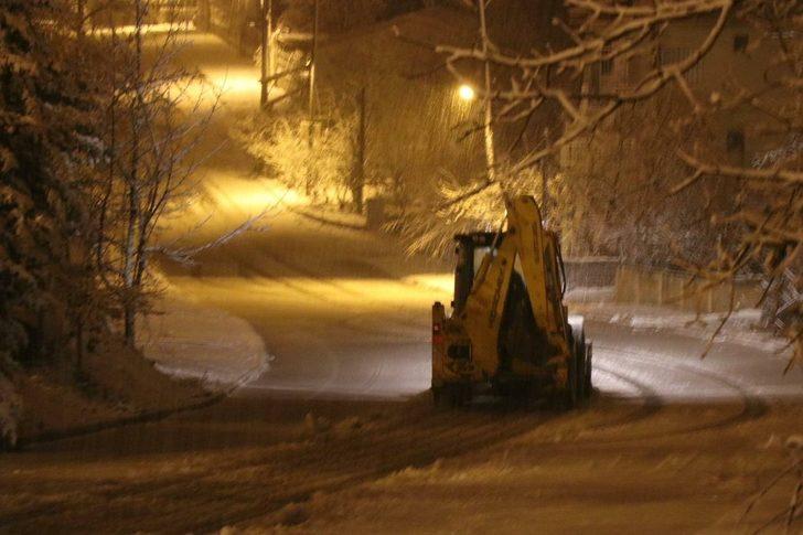 Pozantı’da karla mücadele çalışmaları G1