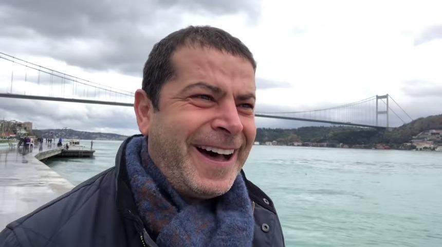 Cüneyt Özdemir'in 'Hangisi daha yakışıklı?' anketi gündem oldu!