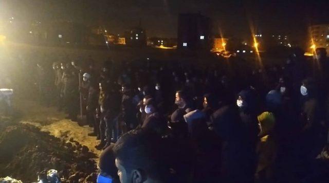Yüksekova’da ölü bulunan amca çocukları toprağa verildi 1