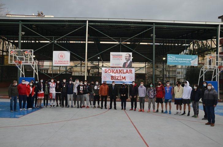 Aydın’da sokak basketbolu turnuvası renkli görüntülere sahne oldu G2