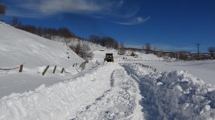 Muş’ta 137 köy yolu ulaşıma kapandı